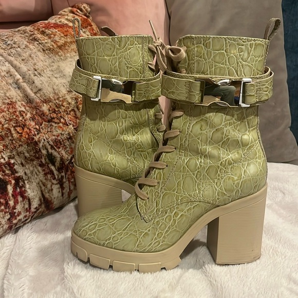 SCHUTZ SZ 10 Cream ROSLYN Laceup Platform Boots Booties.super comfy! - Picture 7 of 15